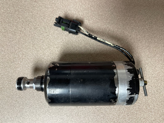 RM0642 - REMANUFACTURED AP0642 Hydraulic Solenoid Valve (LARGE - 2 1/4" Diameter) (OLD STYLE T-HANDLE RELEASE)