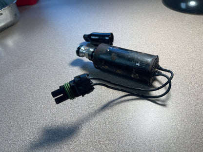 RM90729 - REMANUFACTURED AP90729 Hydraulic Solenoid Valve (SMALL - 1 1/2" Diameter - 1/4" NUT RELEASE)