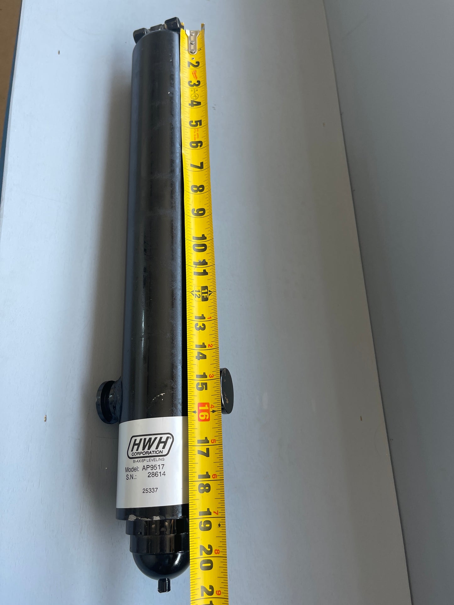 RAP9517 - AP9517 Cylinder - 12,000 - 2.375 Rod x 13" Stroke - BEF