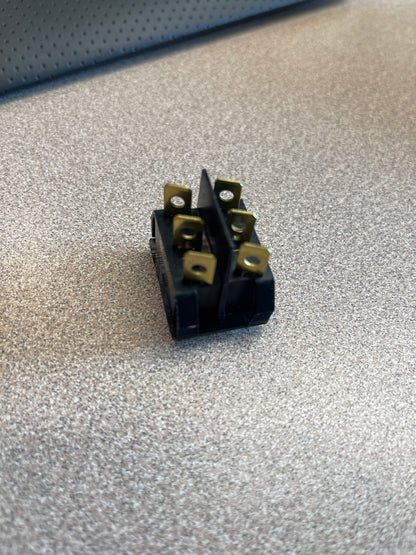 RP9091 - Rocker Switch S/O .20